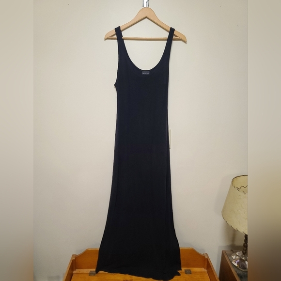Newport News Dresses & Skirts - Vintage Newport News tank maxi dress black size large